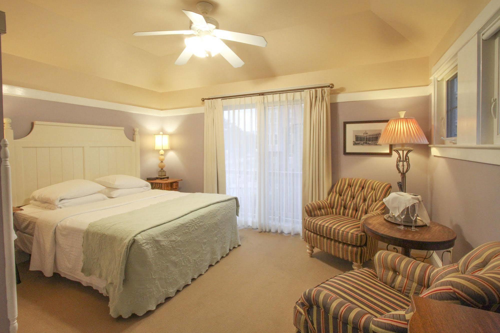 Beach Spa Bed & Breakfast Virginia Beach Exterior foto
